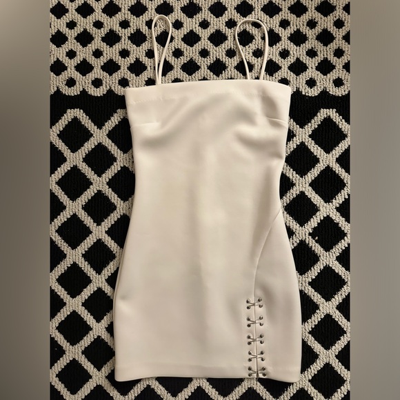 Amanda Uprichard Jax Dress - Picture 3 of 5